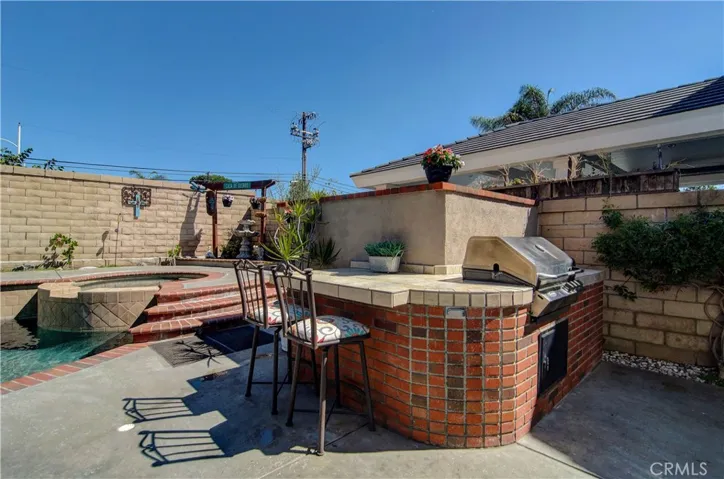 Built-in BBQ and dining bar.
