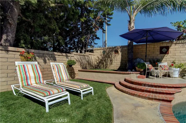 Plenty of room for sunning.