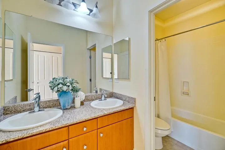 3727 Egret Lane, Palo Alto, California 94303