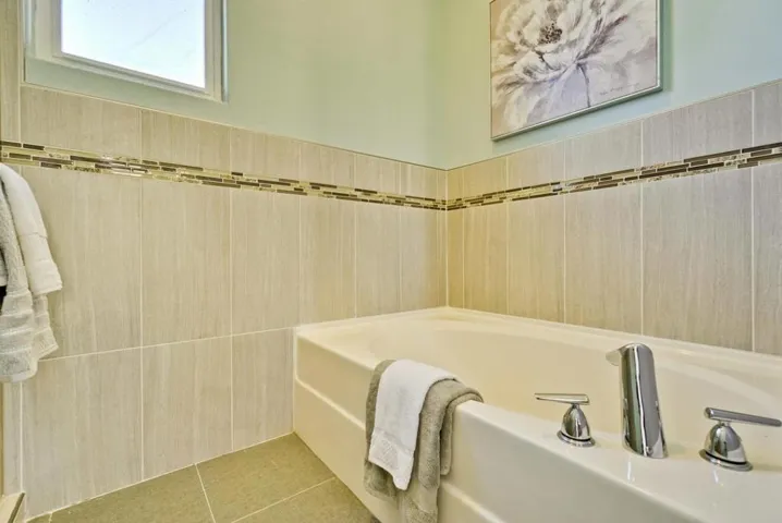 3727 Egret Lane, Palo Alto, California 94303