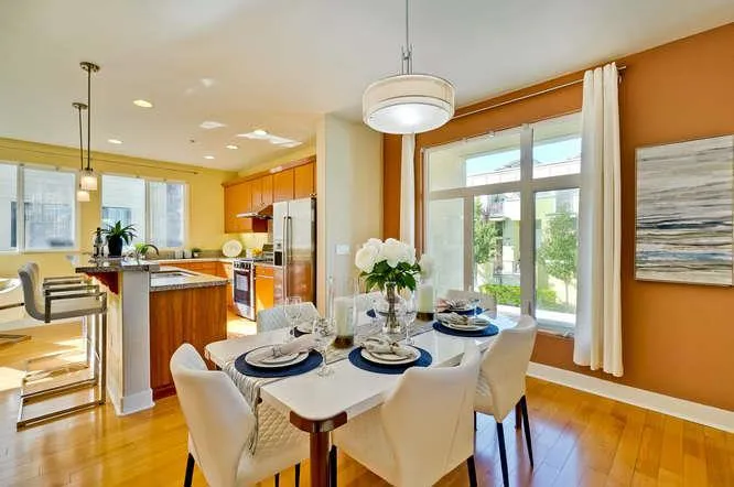 3727 Egret Lane, Palo Alto, California 94303