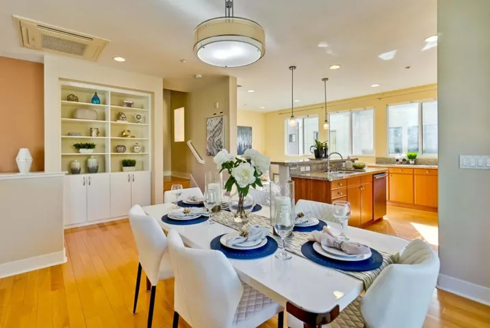 3727 Egret Lane, Palo Alto, California 94303