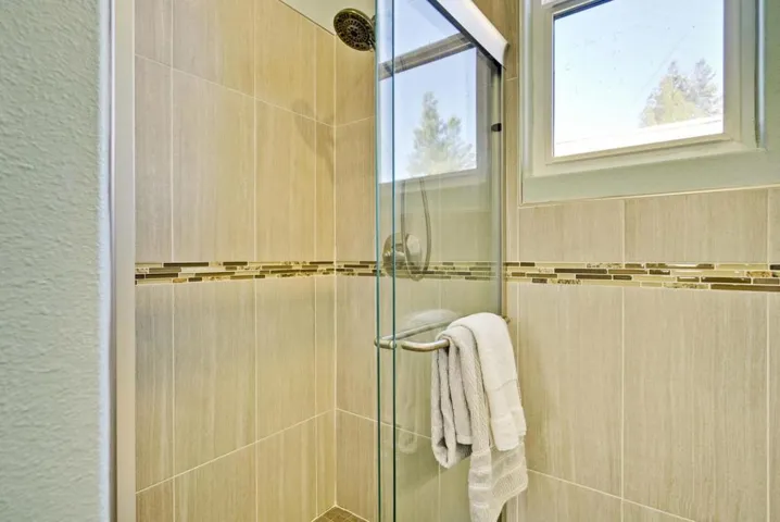 3727 Egret Lane, Palo Alto, California 94303