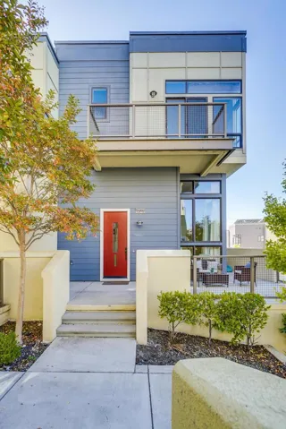3727 Egret Lane, Palo Alto, California 94303