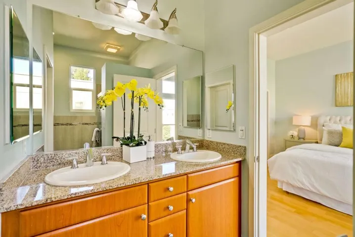 3727 Egret Lane, Palo Alto, California 94303