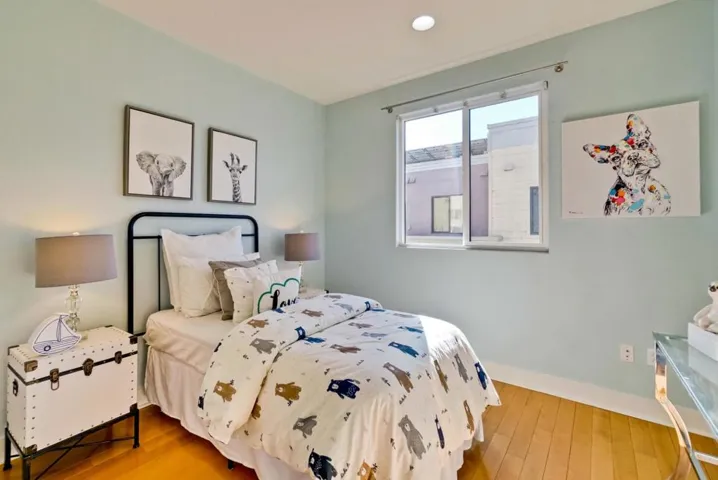 3727 Egret Lane, Palo Alto, California 94303