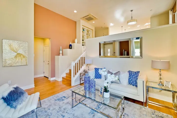 3727 Egret Lane, Palo Alto, California 94303