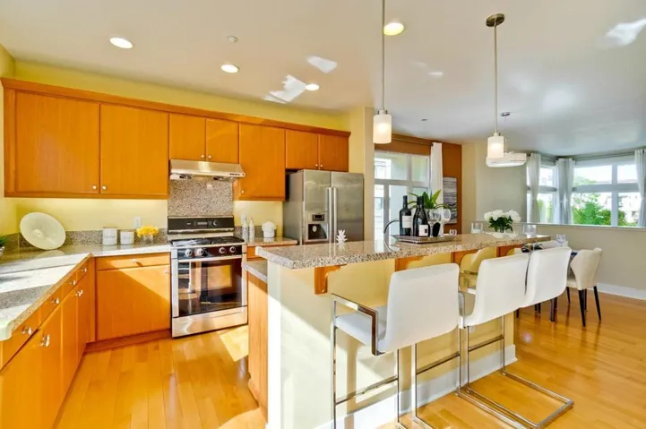 3727 Egret Lane, Palo Alto, California 94303