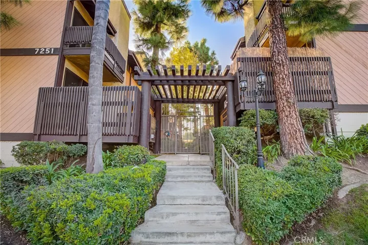 7251 Comstock Avenue D, Whittier, California 90602