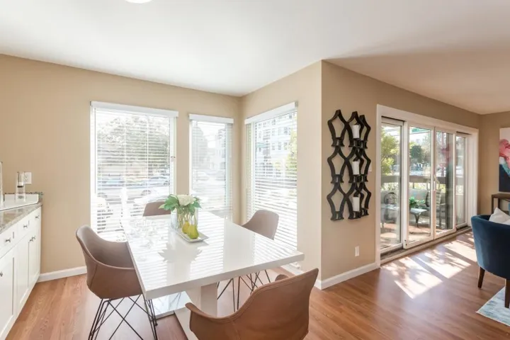 1456 San Carlos Avenue 101, San Carlos, California 94070