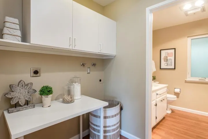 1456 San Carlos Avenue 101, San Carlos, California 94070