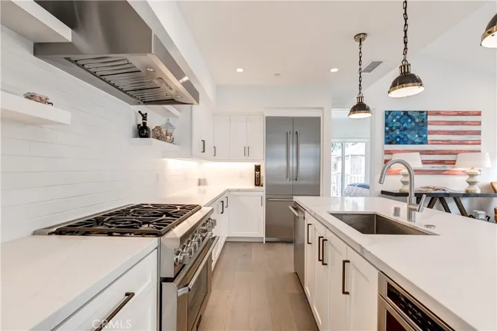 427 1/2 Marigold Avenue, Corona Del Mar, California 92625