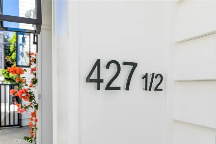 427 1/2 Marigold Avenue, Corona Del Mar, California 92625