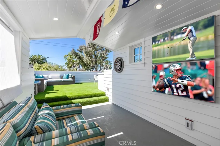 427 1/2 Marigold Avenue, Corona Del Mar, California 92625