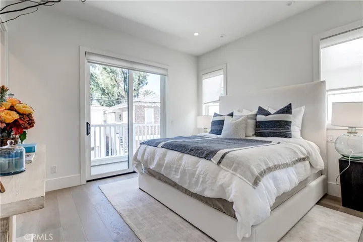427 1/2 Marigold Avenue, Corona Del Mar, California 92625