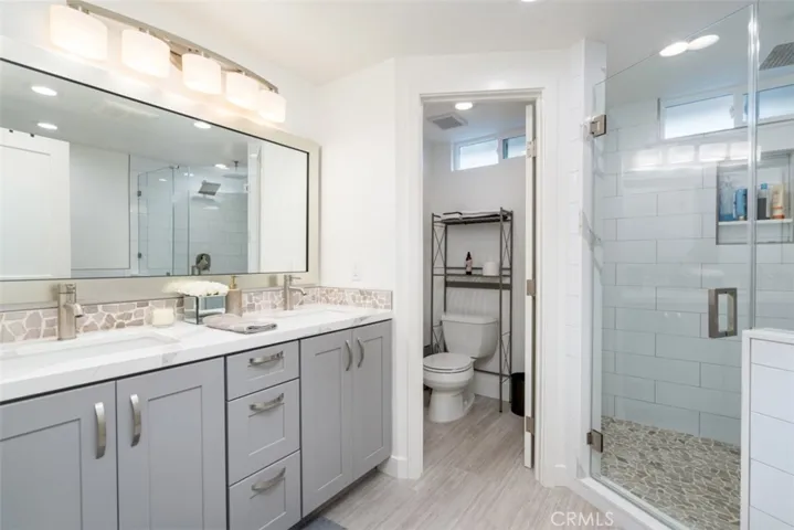 2017 N Capella Court, Costa Mesa, California 92626