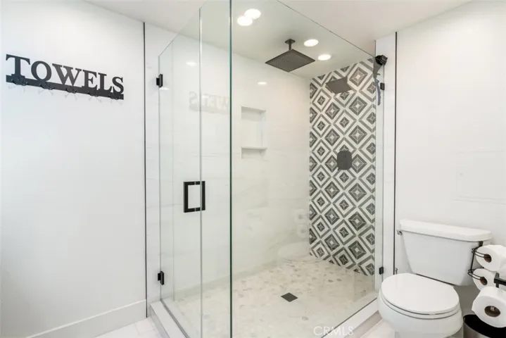 2017 N Capella Court, Costa Mesa, California 92626