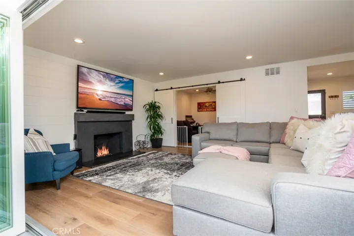 2017 N Capella Court, Costa Mesa, California 92626