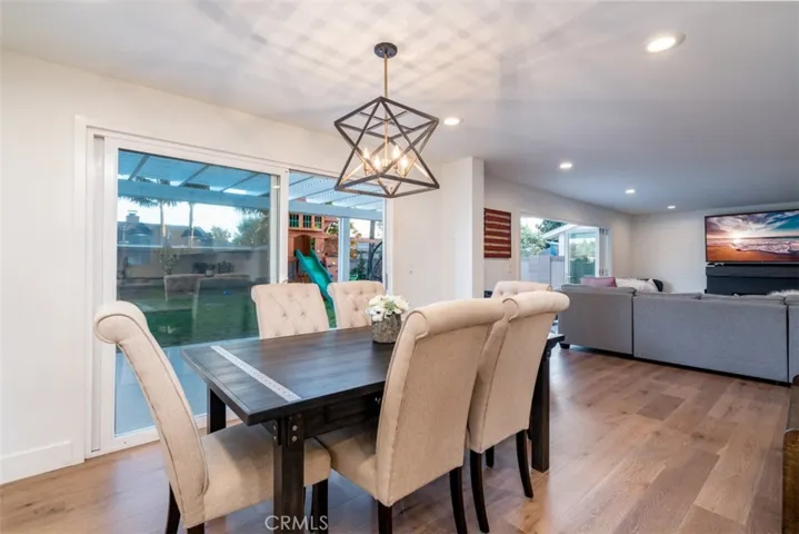 2017 N Capella Court, Costa Mesa, California 92626