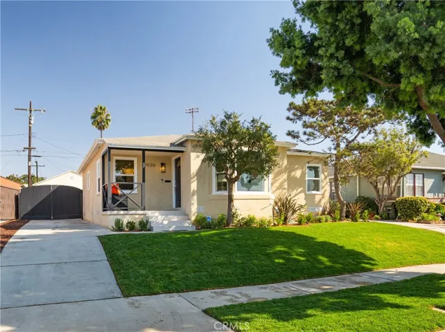 11126 Cimarron Street, Los Angeles, California 90047