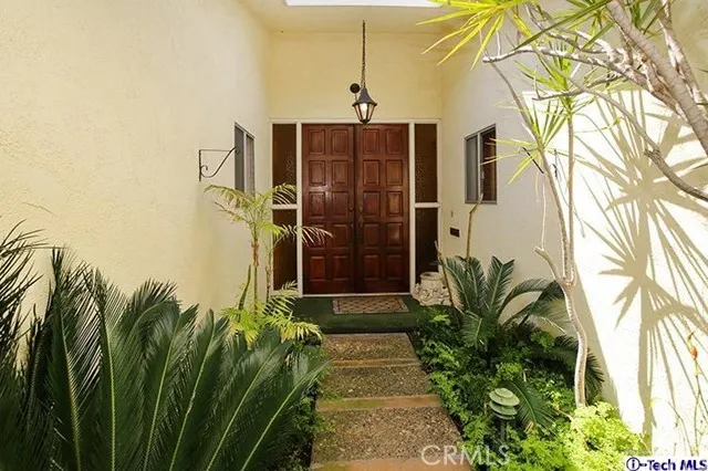 515 E Mountain Street, Glendale, California 91207