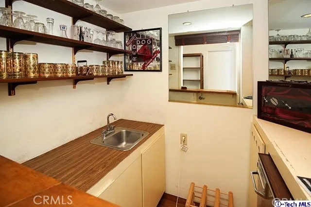 515 E Mountain Street, Glendale, California 91207