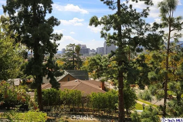 515 E Mountain Street, Glendale, California 91207