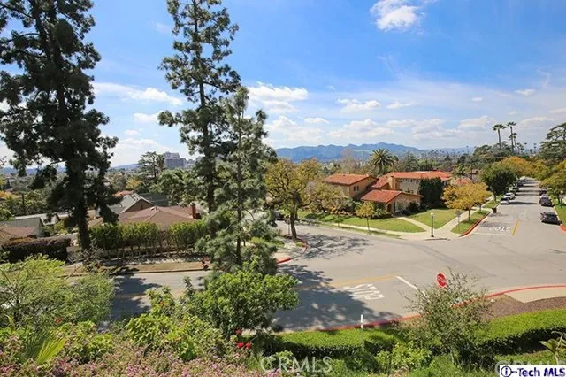 515 E Mountain Street, Glendale, California 91207