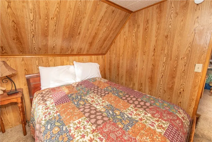 453 Vista Lane, Big Bear, California 92315
