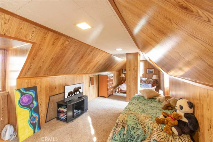 453 Vista Lane, Big Bear, California 92315