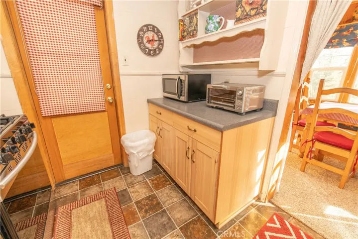 453 Vista Lane, Big Bear, California 92315