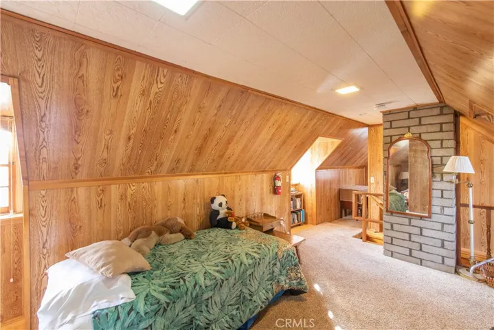 453 Vista Lane, Big Bear, California 92315