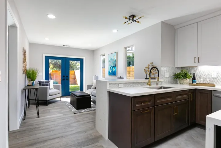 580 Park Court, Santa Clara, California 95050