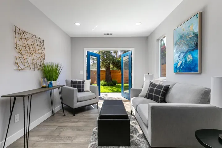 580 Park Court, Santa Clara, California 95050