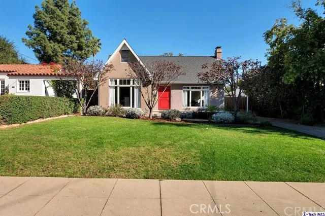 2286 Navarro Avenue, Altadena, California 91001