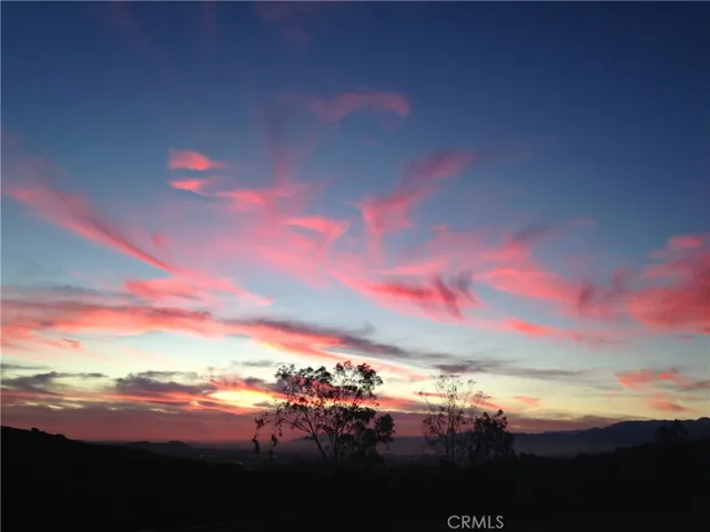 14797 Sunrise Hill Road, Riverside, California 92508