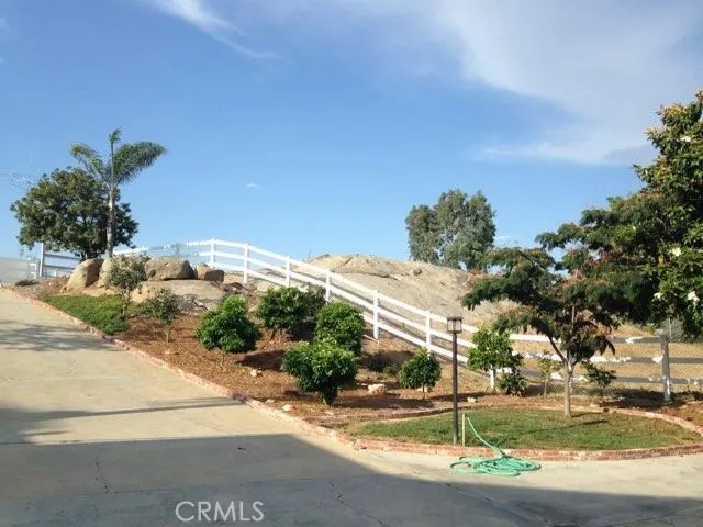 14797 Sunrise Hill Road, Riverside, California 92508