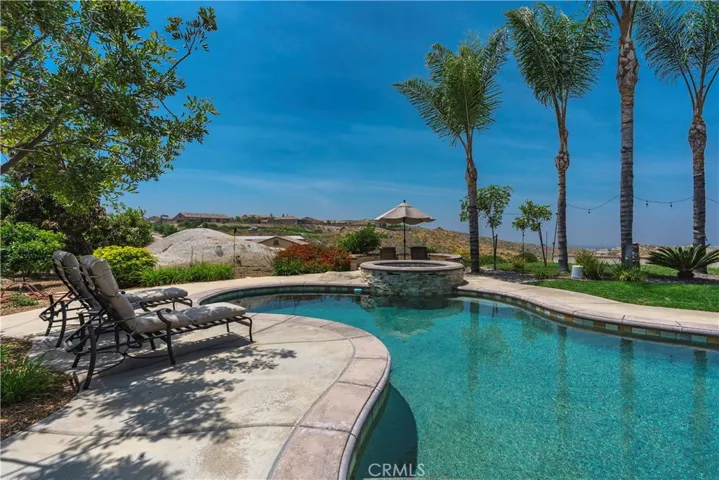 14797 Sunrise Hill Road, Riverside, California 92508
