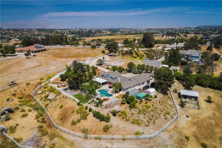 14797 Sunrise Hill Road, Riverside, California 92508