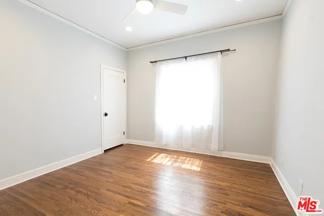 1202 S Cloverdale Avenue 1, Los Angeles, California 90019