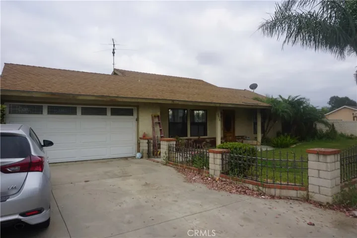 5314 Eric Lane, Jurupa Valley, California 92509