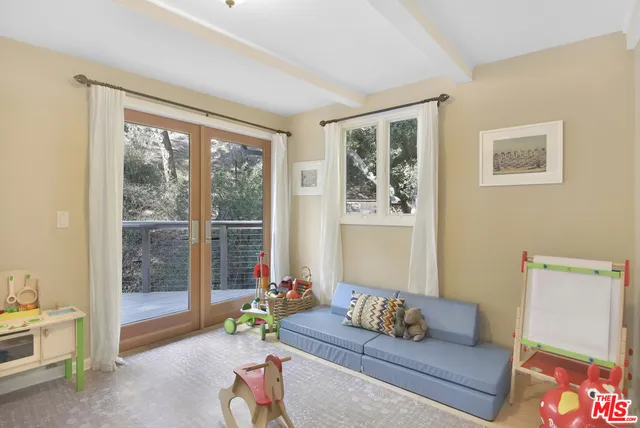 1178 N Topanga Canyon, Topanga, California 90290