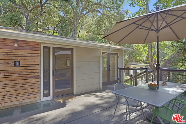1178 N Topanga Canyon, Topanga, California 90290