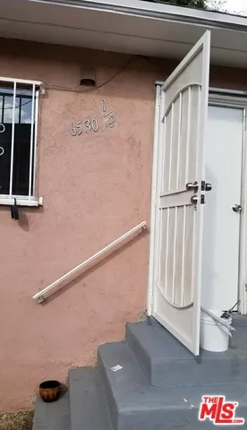 6532 Brynhurst Avenue, Los Angeles, California 90043