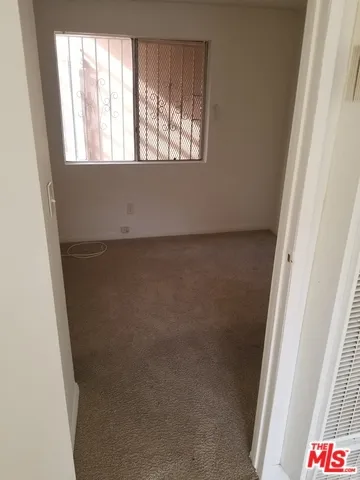 6532 Brynhurst Avenue, Los Angeles, California 90043