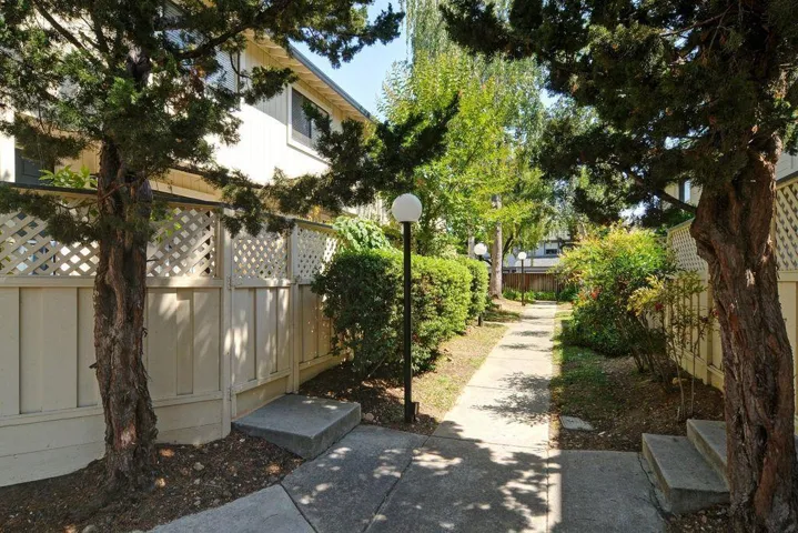 126 Monte Villa Court, Campbell, California 95008
