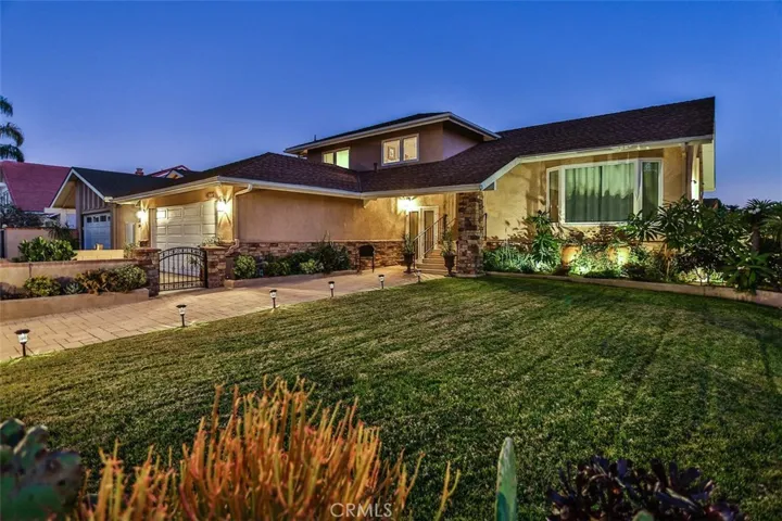 6772 Sunview Drive, Huntington Beach, California 92647