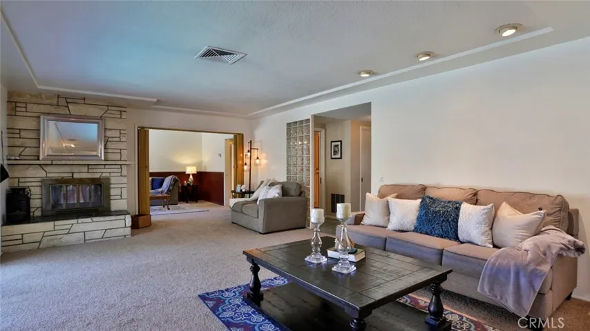 658 E 39th Street, San Bernardino, California 92404