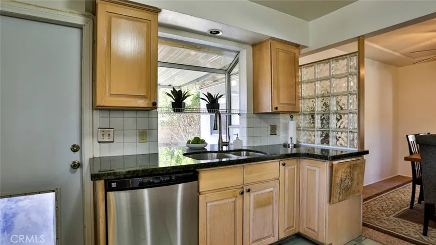 658 E 39th Street, San Bernardino, California 92404