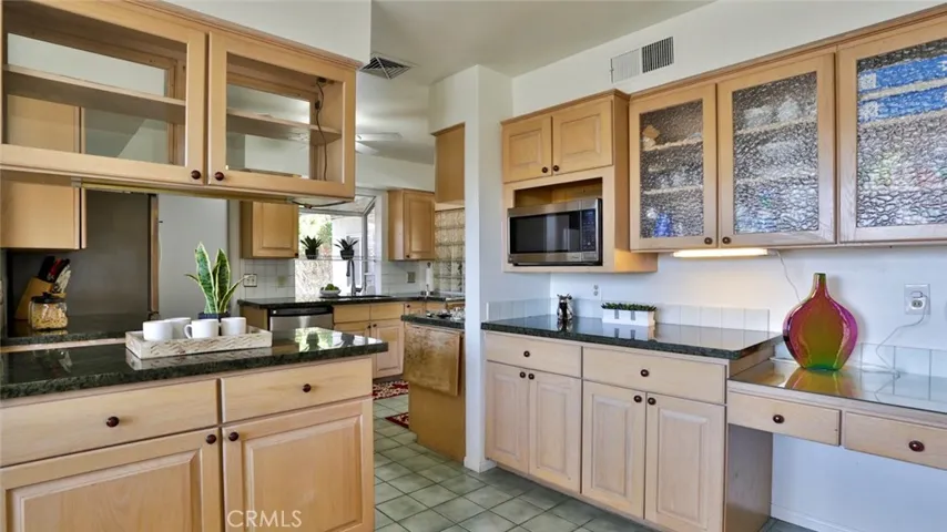 658 E 39th Street, San Bernardino, California 92404